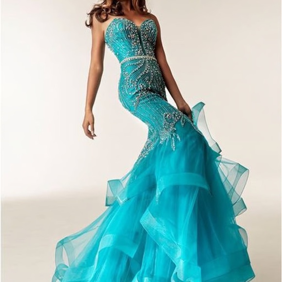 Jasz Couture 6233 - Teal Prom Dress - Color: Tell, Size 12 - Picture 1 of 10